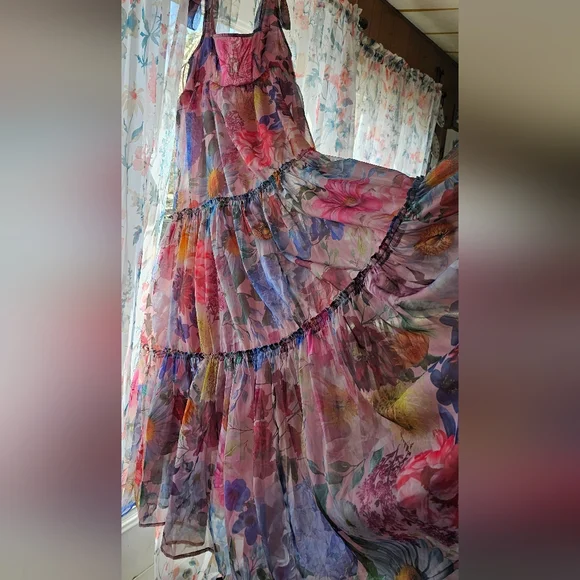 Floral Multicolor Maxi Dress - Picture 3 of 6